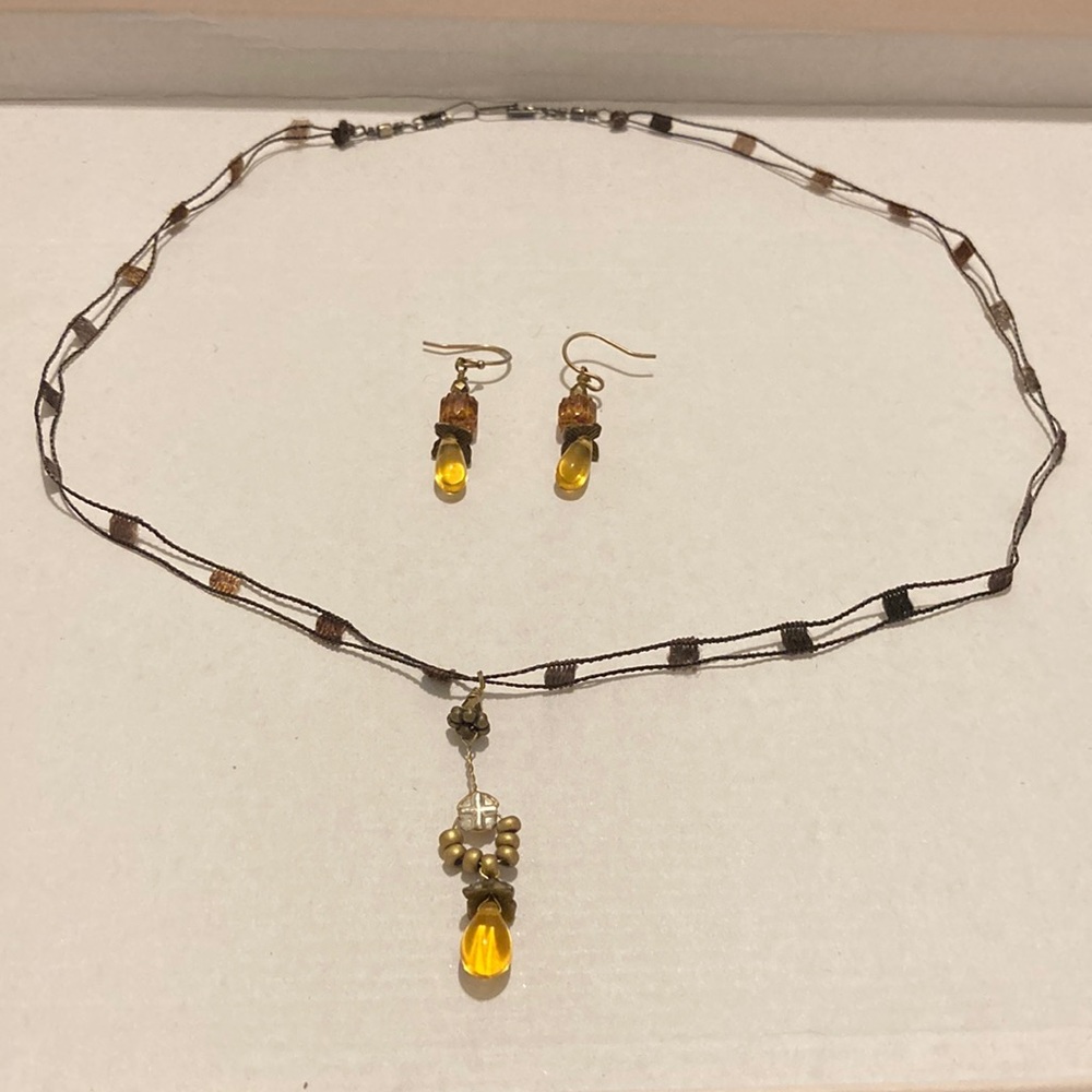 Delicate Necklace & Earring Set